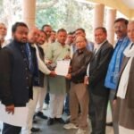 बाँदा 13 फ़रवरी 26*बीएसपी कार्यकर्ताओं ने भ्रष्ट सहायक अभियंता की डीएम को लिखित शिकायत दी 