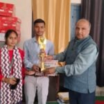 कौशाम्बी 16 फ़रवरी 26*एमवी कॉन्वेंट स्कूल ओसा में उत्कृष्ट विद्यार्थियों का सम्मान, सुमित ओझा बने वर्ष के सर्वश्रेष्ठ छात्र*