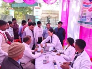 कौशाम्बी18फ़रवरी26*स्वास्थ्य विभाग द्वारा टी.बी.कैंसर स्क्रीनिंग कैम्प एवं मेडिकल का लगाया गया कैम्प*