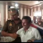 अयोध्या 21फ़रवरी26*रुदौली तहसील में न्याय न मिलने पर पीड़ित ने खुद पर पेट्रोल डालकर की आत्महत्या की कोशिश