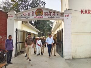 कौशाम्बी 23 फ़रवरी 26*बोर्ड परीक्षा केदो का निरीक्षण करने पहुंचे डीएम एसपी*