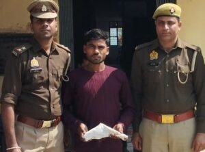 मथुरा 24 फरवरी 26* एक अभियुक्त को एक अवैध तमंचा .315 बोर व एक जिन्दा कारतूस .315 बोर सहित गिरफ्तार गया ।*