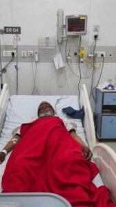 अयोध्या 24 फ़रवरी 26*गंभीर संक्रमण के चलते वरिष्ठ पत्रकार एखलाक अहमद व मोहम्मद सलमान लखनऊ के मेदांता अस्पताल में भर्ती