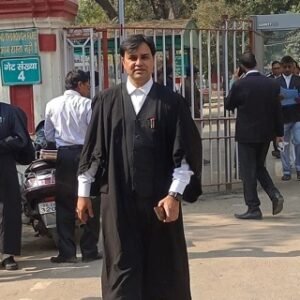 अयोध्या१ फ़रवरी २६**अधिवक्ता की जोरदार बहस के दौरान कोर्ट ने अपहरण एवं दुराचार के आरोपीगण को किया बा इज्जत बरी*