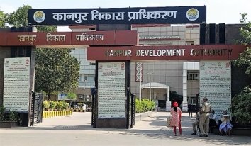 कानपुर नगर 6 फ़रवरी 26**अधजल गगरी छलकत जाए,, एक छोर कार्यवाही, तो दूसरे छोर बनवाई*