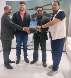 अयोध्या ८ फ़रवरी २६*रामायण का पुष्पक विमान अब हक़ीक़त है!रूदौली अयोध्या के लाल सैयद क़ायम ने 21वीं सदी में उड़ाया एयरबस,