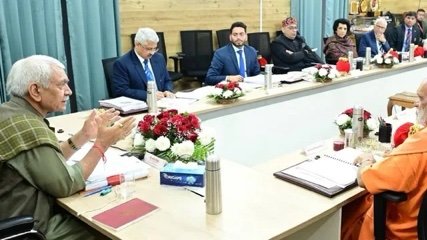 रियासी कटरा ८ फ़रवरी २६*वैष्णो देवी आने वाले श्रद्धालुओं को अब मिलेगा 10 लाख का बीमा फ्री,