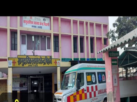 हरदोई २८ फरवरी २६ * हरदोई में ट्रेन की चपेट में आने से युवक की मौत ,महमदपुर क्रॉसिंग के पास हुआ हादसा, मृतक की पहचान गौरव कुमार के रूप में हुई।