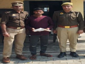 मथुरा 24 फरवरी 2026 थाना नौहझील पुलिस टीम द्वारा एक अभियुक्त को एक अवैध तमंचा .315 बोर व एक जिन्दा कारतूस .315 बोर सहित गिरफ्तार