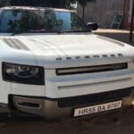 मथुरा 26 फरवरी 26*थाना गोवर्धन पुलिस द्वारा शादी समारोह में दहशत फैलाने वाले लेन्ड रोवर डिफेन्डर जब्त की गयी ।*