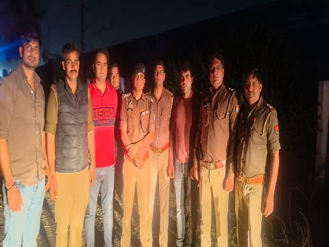 मथुरा 26 फरवरी 26*थाना हाइवे व रिवार्डी पुलिस टीम द्वारा चोरी की घटना में वांछित अभियुक्त को पुलिस मुठभेड में किया गया गिरफ्तार ।*