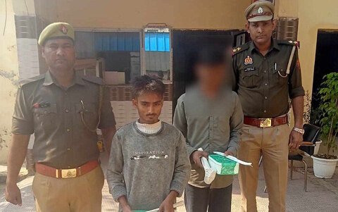 मथुरा 20 फरवरी 26*थाना कोसीकलाँ पुलिस टीम द्वारा सर्राफ की दुकान से चोरी करने वाले 01 शातिर वाँछित अपराधी व 01 बाल अपचारी को चोरी के समान के साथ गिरफ्तार ।*