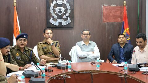 मथुरा 23 फरवरी 26 आगामी होली के मध्येनजर कृष्ण जन्मभूमि पर मीटिंग