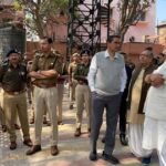 मथुरा 23 फरवरी 26 आगामी त्योहारों के दृष्टिकोण जिलाधिकारी एवं वरिष्ठ पुलिस अधीक्षक द्वारा पैदल भ्रमण