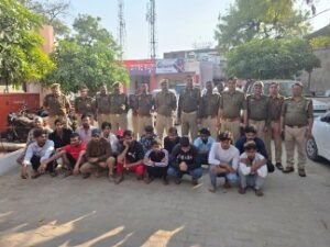 मथुरा 2 मार्च 26*होली मे हुडदंग मचाने वाले 17 उपद्रवियों का शांति भंग मे किया गया चालान 