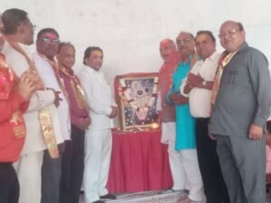 मथुरा 3 मार्च 26*गिलट आभूषण व्यवसायी समिति के तत्वावधान में होली मिलन समारोह चित्रकूट मसानी पर हुआ।*