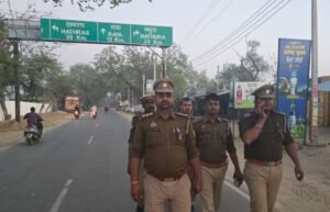 मथुरा 6 मार्च 26 वरिष्ठ पुलिस अधीक्षक के निर्देश पर सभी थाना प्रभारीयो द्वारा अपने अपने अपने क्षेत्र में पैदल गश्त*
