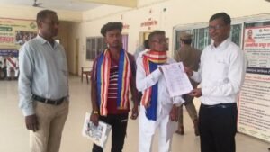 बांदा10मार्च 26*डीएम के माध्यम से राष्ट्रपति को सम्बोधित अपनी पांच सूत्रीय मांगों को लेकर सौंपा ज्ञापन*