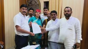 कानपुर नगर 12 मार्च 26*जनता की आवाज़: जब सफर हुआ दुश्वार, तो सड़क पर उतरी 'समाजवादी' ललकार! ॥