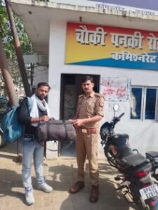 कानपुर नगर 16 मार्च 26*ऑटो में छूटा बैग पुलिस ने खोज कर लौटाया।