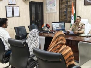 कौशाम्बी 17 मार्च 26*एसपी ने की जनसुनवाई फरियादियों की समस्याओं का किया निस्तारण*