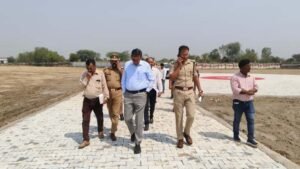 मथुरा 18 मार्च 26* राष्ट्रपति महोदिया के आगमन पर गोवर्धन हेलीपैड एवं परिक्रमा मार्ग का निरीक्षण*