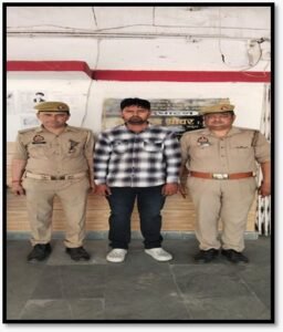 मथुरा 20 मार्च 26*थाना कोतवाली पुलिस द्वारा बालिका के साथ दुष्कर्म करने वाले वांछित अभियुक्त को किया गिरफ्तार ।*