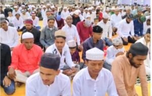 कौशाम्बी 21 मार्च 26*अकीदत के साथ मनाई गई ईद*ईदगाह में हजारों हाथों ने अमन-चैन के लिए उठाई दुआएं*