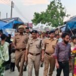 मथुरा 22 मार्च 26 *पुलिस अधीक्षक ग्रामीण एवं क्षेत्राधिकारी छाता द्वारा नरी सेमरी मेला में पुलिस बल के साथ पैदल गश्त*