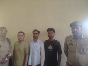 मथुरा 30 मार्च 26* जान से मारने की नीयत से पीडित पर हमला करने वाले अभियुक्तगण को किया गया गिरफ्तार ।*