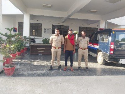 कौशाम्बी 31 मार्च 26*गैंगरेप का इनामिया अभियुक्त गिरफ्तार*