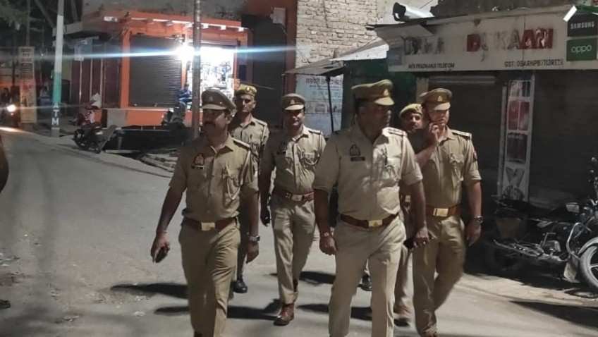 मथुरा 29 मार्च 26 वरिष्ठ पुलिस अधीक्षक के निर्देश पर सभी प्रभारीयो द्वारा अपने-अपने थाना क्षेत्र में पैदल गश्त*