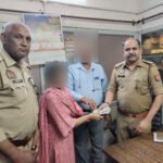 पुलिस कमिश्नरेट लखनऊ१२ मार्च २६ * थाना आलमबाग पुलिस टीम द्वारा यात्री का गुम हुआ बैग 01 घण्टे के अन्दर बरामद कर महिला को सुपुर्द ।