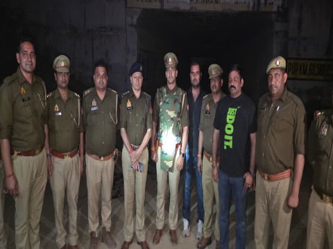 मथुरा 9 मार्च 26* पुलिस मुठभेड़ मे हत्या के वांछित अभियुक्त हुआ घायल/गिरफ्तार , कब्जे से हथियार एवं मोटर साइकिल बरामद ।*