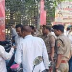 अम्बेडकरनगर1 अप्रैल 26*अकबरपुर कचहरी को बम से उड़ाने की धमकी मिलने से क्षेत्र में हड़कंप मच गया।