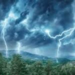 बाँदा1अप्रैल26*तेजआंधी के दौरान बुजुर्ग चारपाई समेत उड़ा,हुआ घायल*