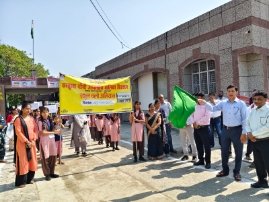 कौशाम्बी 1 अप्रैल 26*स्कूल चलो अभियान 2026-27 का भव्य शुभारंभ नामांकन बढ़ाने पर जोर*
