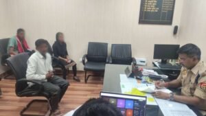 कौशाम्बी 3अप्रैल 26*एएसपी ने की जनसुनवाई, संबंधित थाना प्रभारियों को दिए आवश्यक निर्देश*