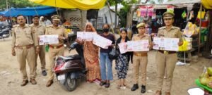 अयोध्या 4 अप्रैल 26*मवई पुलिस ने मिशन शक्ति अभियान के तहत छात्राओं व महिलाओं को किया जागरूक