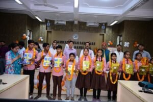 कौशाम्बी 4 अप्रैल 26*शिक्षा के नव-प्रभात का उद्घोषः ’स्कूल चलो अभियान-2026’ का भव्य जनपद स्तरीय शुभारंभ*