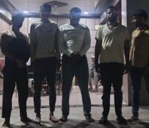 मथुरा 6 अप्रैल 26*थाना राया पुलिस टीम द्वारा जुआ खेलने वाले 05 अभियुक्तगण को गिरफ्तार किया गया।*