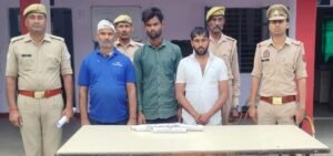 मथुरा 6 अप्रैल 26*थाना माँट पुलिस द्वारा 03 वांछित अभियुक्तगण को किया गया गिरफ्तार ।*