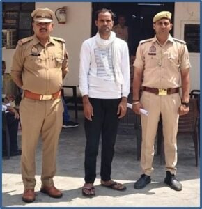 मथुरा 8 अप्रैल 26*थाना छाता पुलिस टीम द्वारा थाना छाता पर पंजीकृत अभियोग में वांछित अभियुक्त को किया गया गिरफ्तार ।*