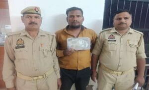 मथुरा 8 अप्रैल 26* 98,853/- रुपये हड़पने की नियत से लूट की झूठी सूचना देने वाले फाइनेन्स कंपनी के एजेन्ट को गिरफ्तार किया गया ।*