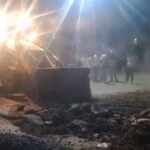 कौशाम्बी 11 अप्रैल 26*बिना आदेश आधी रात्री में सड़क को दबंगो ने उखाड़ कर कर लिया कब्जा लोगों में आक्रोश*