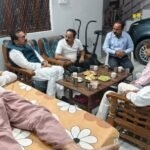 कौशाम्बी 14 अप्रैल 26*अपने तूफानी दौरा करके पत्रकार राजू सक्सेना को देखने पहुंचे चायल के पूर्व विधायक l