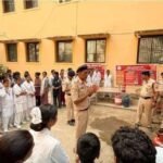 पूर्णिया बिहार 14 अप्रैल 26 पीएचसी बायसी में फायर सेफ्टी पर मॉकड्रिल, आशा-एएनएम को दिया गया व्यावहारिक प्रशिक्षण*