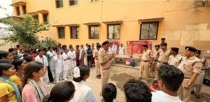 पूर्णिया बिहार 14 अप्रैल 26 पीएचसी बायसी में फायर सेफ्टी पर मॉकड्रिल, आशा-एएनएम को दिया गया व्यावहारिक प्रशिक्षण*