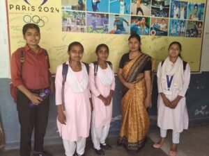 कौशाम्बी 15 अप्रैल 26*भवंस मेहता महाविद्यालय में नारी शक्ति वंदन अभियान के तहत निकाली गई पदयात्रा*