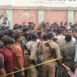 भागलपुर 20 अप्रैल 26*कूड़े के ढेर में मिला 10 वर्षीय मासूम का शव, भागलपुर में सनसनी; परिजनों का भारी हंगामा